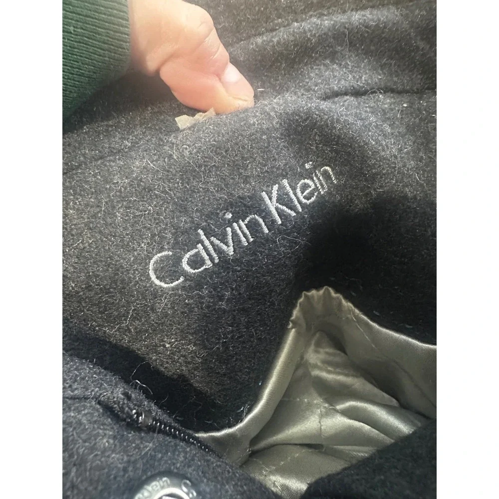 Calvin Klein Jeans size tag
